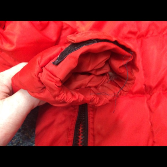 Men’s GAP Vtg Vintage Red Down Puffer size XS - Picture 6 of 8